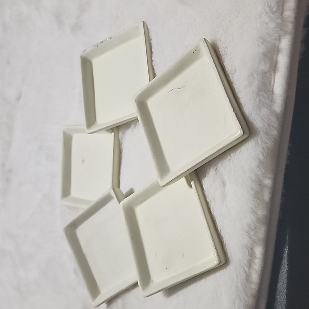 Ceramic Square  trays. ( set of 5 ).